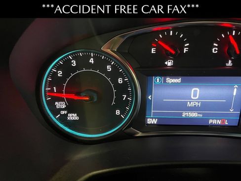 Used 2024 Chevrolet Equinox LT AWD/4WD image 2