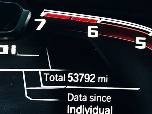 Used 2020 BMW X6 M50i AWD/4WD image 19
