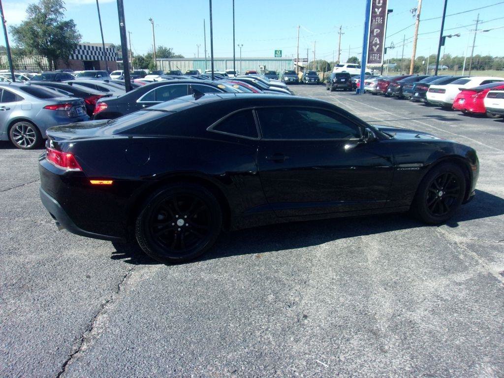 Used 2015 Chevrolet Camaro LS RWD image 6