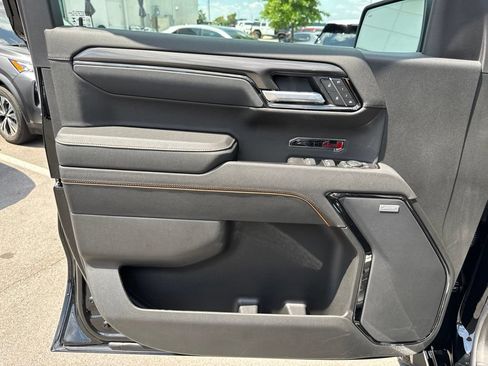New 2026 GMC Sierra 1500 AT4 w/ AT4 Premium Package AWD/4WD image 11