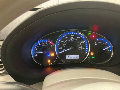 Used 2012 Subaru Forester 2.5X w/ Alloy Wheel Pkg image 12