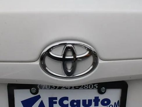 Used 2011 Toyota Camry LE w/ LE Extra-Value Pkg image 25