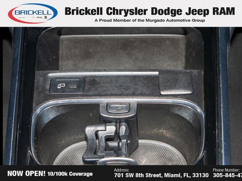 Used 2021 Mercedes-Benz GLB 250 4MATIC w/ Premium Package image 24