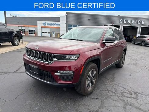 Used 2023 Jeep Grand Cherokee 4WD 4xe image 14