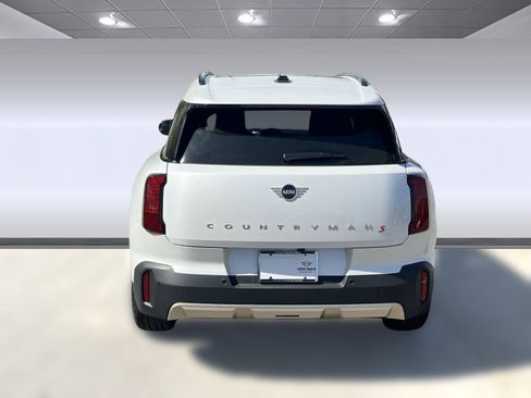 Used 2025 MINI Cooper Countryman S w/ Comfort Package Max image 10