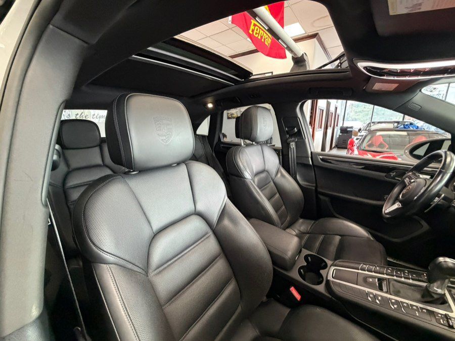Used 2021 Porsche Macan S AWD/4WD image 67