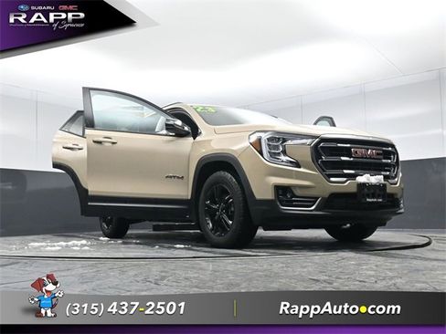 Used 2023 GMC Terrain AT4 image 29