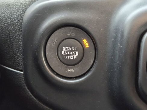 Used 2022 Jeep Wrangler Unlimited Sport image 20