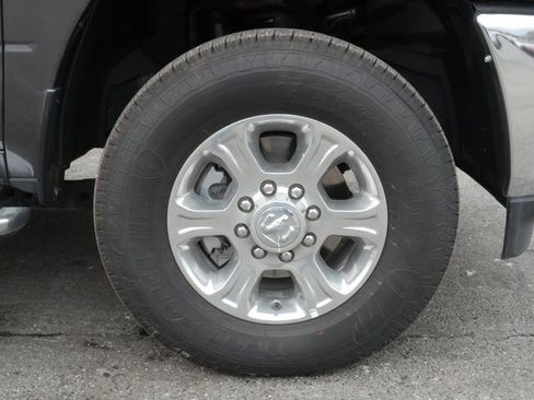 Used 2025 RAM 2500 Big Horn image 12