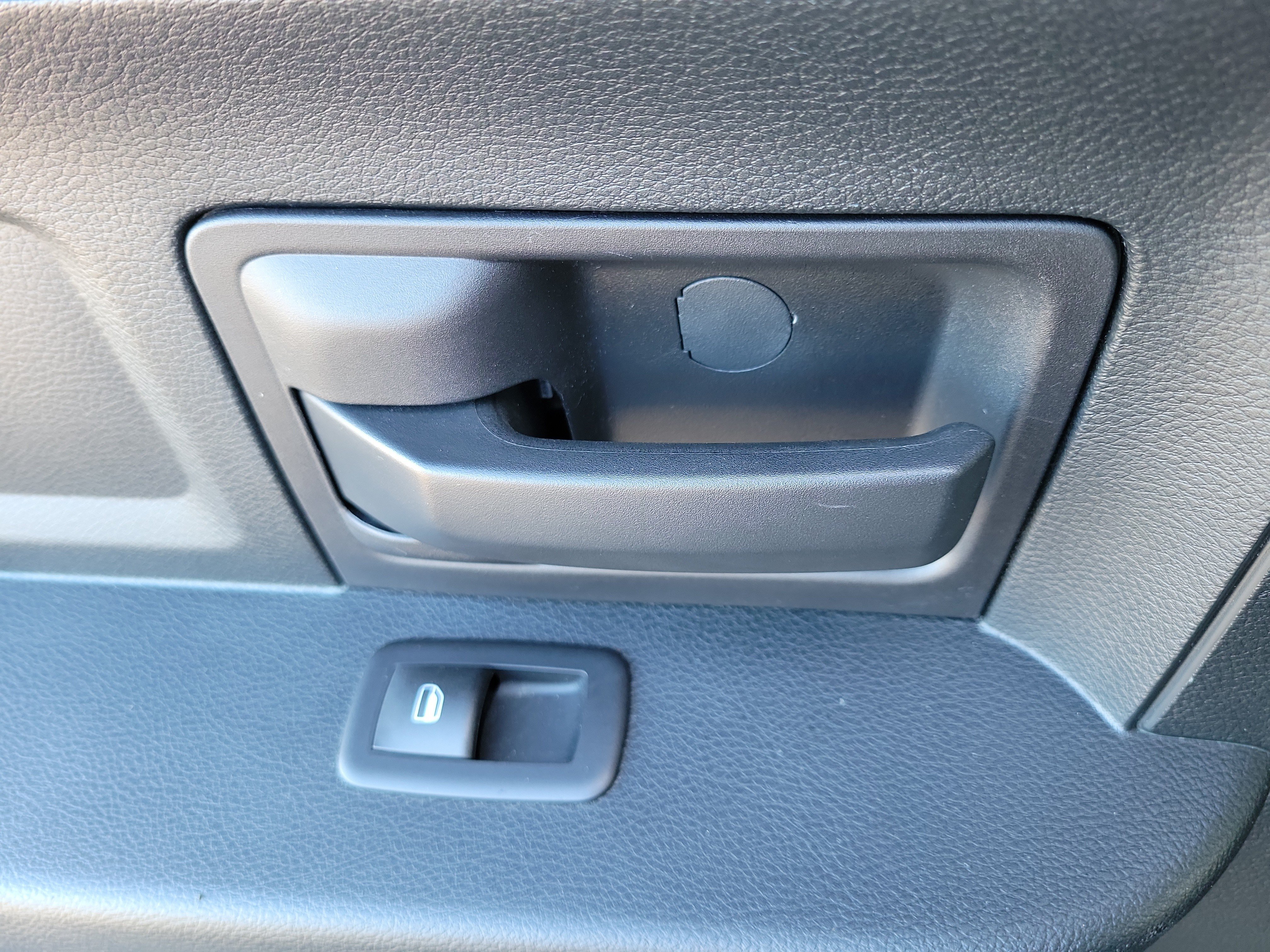 Used 2016 RAM 1500 Tradesman w/ Popular Equipment Group RWD image 14