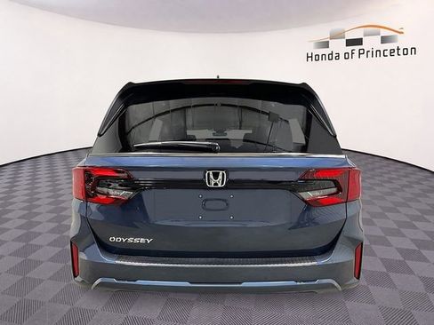 New 2026 Honda Odyssey EX-L image 4