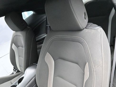 Used 2019 Chevrolet Camaro LT w/ RS Package image 15