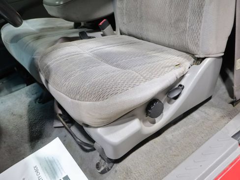 Used 1998 Ford F150 XLT AWD/4WD image 16