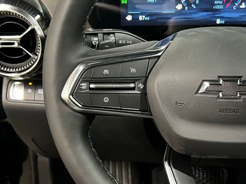 New 2026 Chevrolet Equinox LT FWD image 17