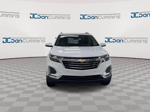 Used 2023 Chevrolet Equinox Premier AWD/4WD image 3