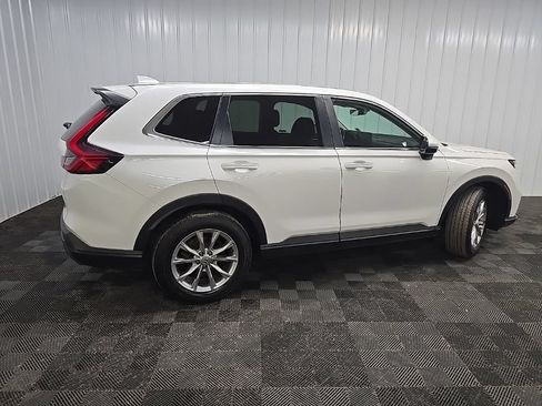Used 2023 Honda CR-V EX-L image 3