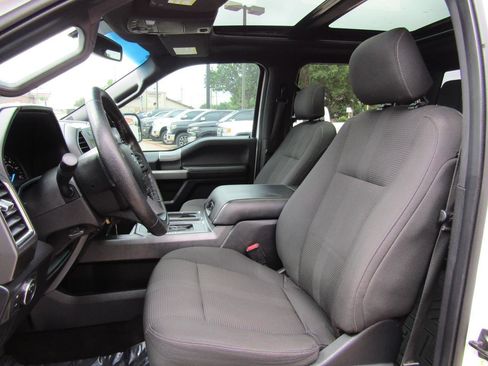 Used 2016 Ford F150 XLT w/ Equipment Group 302A Luxury AWD/4WD image 10