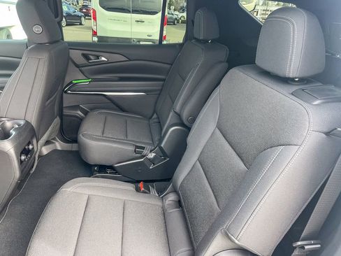 New 2026 Chevrolet Traverse LT w/ Midnight/Sport Edition image 17