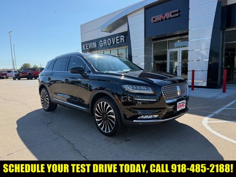 Used 2022 Lincoln Nautilus Black Label w/ Class II Trailer Tow Package image 1