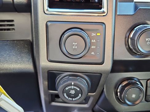 Used 2019 Ford F150 Raptor image 16