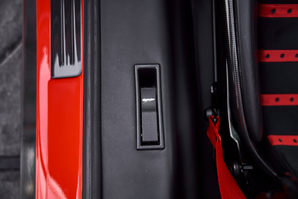 Used 2022 Ferrari SF90 Spider AWD/4WD image 41
