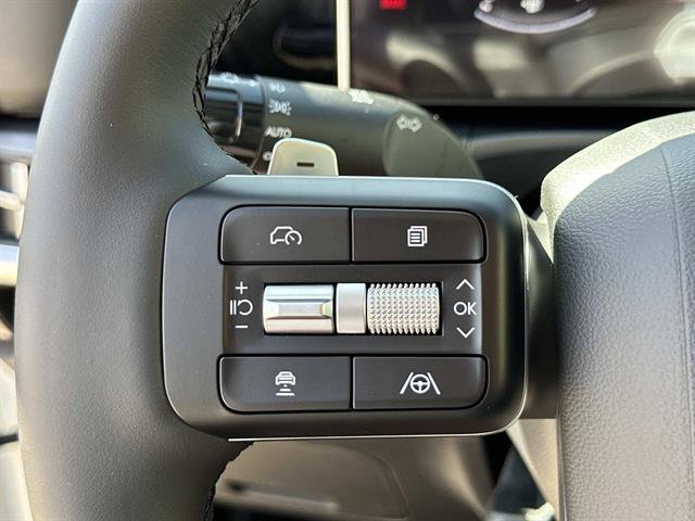 New 2027 Hyundai Santa Fe SEL FWD image 8