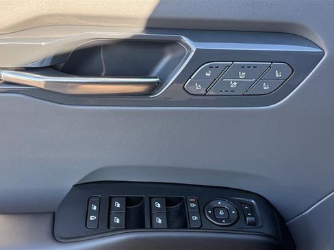 Used 2026 Kia EV9 GT-Line image 12