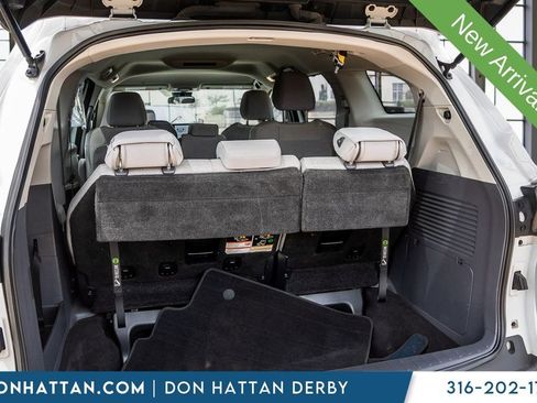Used 2022 Toyota Sienna LE FWD image 34
