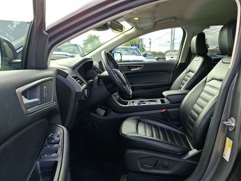 Used 2022 Ford Edge SEL image 14