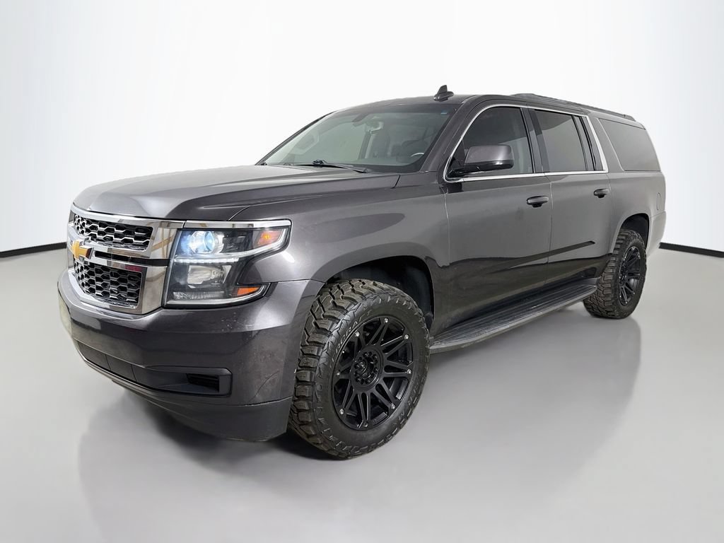 Used 2018 Chevrolet Suburban LS AWD/4WD image 3