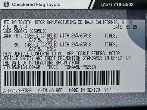 Used 2025 Toyota Tacoma Limited AWD/4WD image 30