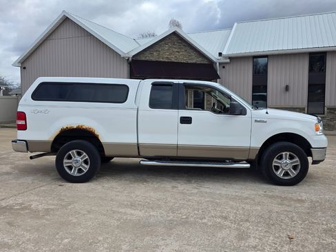 Used 2005 Ford F150 XLT image 17