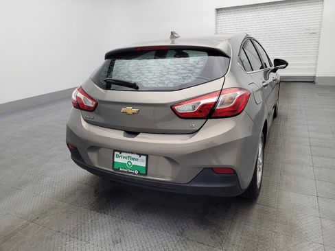 Used 2018 Chevrolet Cruze LT w/ Convenience Package image 7