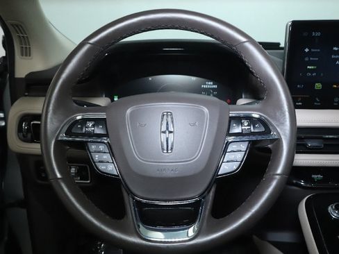Used 2023 Lincoln Nautilus Reserve w/ Equipment Group 201A AWD/4WD image 23