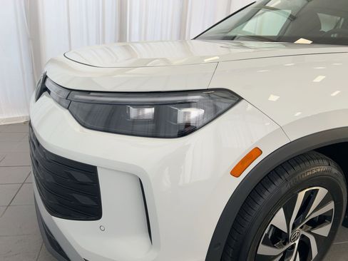 New 2026 Volkswagen Tiguan S image 11