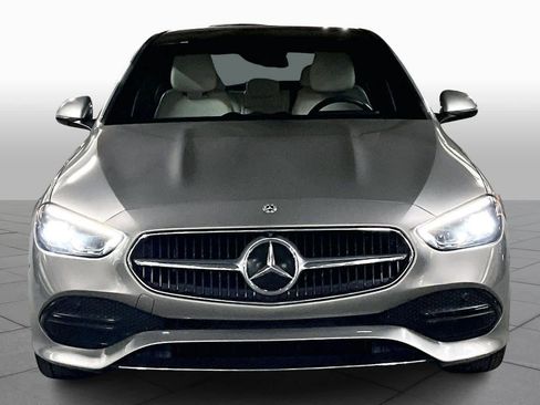 Used 2022 Mercedes-Benz C 300 Sedan image 4