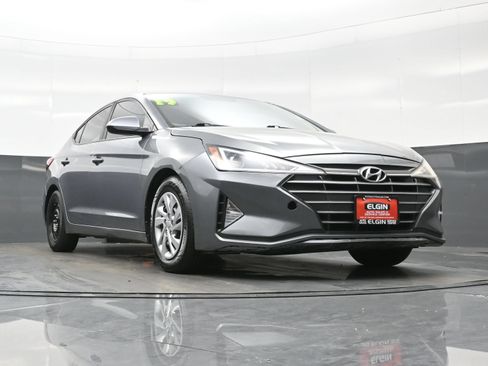 Used 2019 Hyundai Elantra SE w/ Cargo Package FWD image 28
