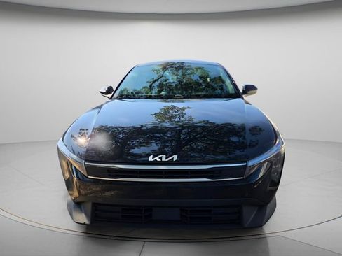 Used 2025 Kia K4 FWD image 3
