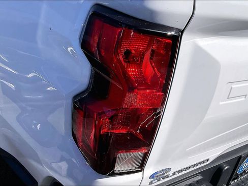 Certified 2023 Chevrolet Colorado LT w/ LT Convenience Package image 28