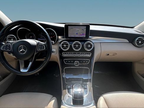 Used 2015 Mercedes-Benz C 300 4MATIC Sedan image 7