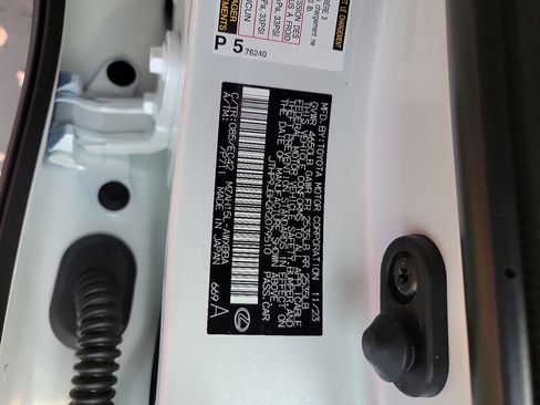 Certified 2024 Lexus UX 250h AWD w/ Premium Package image 26