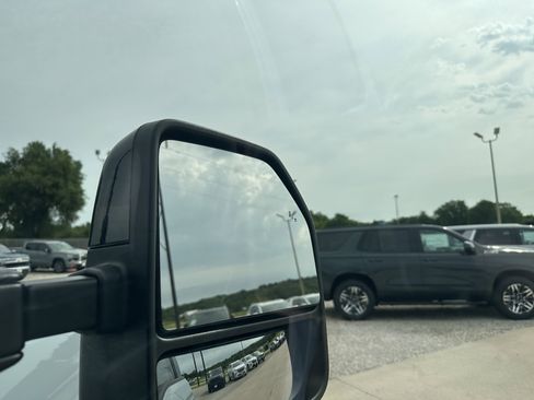Used 2025 Ford F350 Lariat w/ Tremor Off-Road Package AWD/4WD image 40