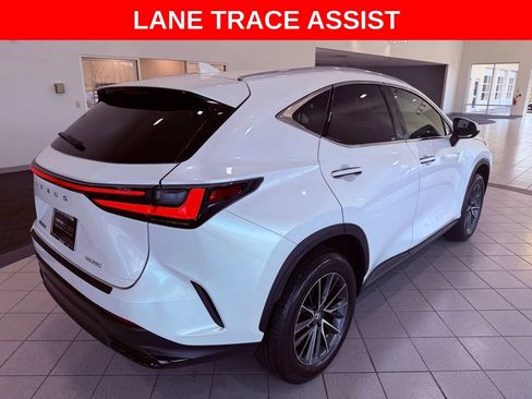 Used 2025 Lexus NX 250 FWD w/ Premium Package image 8