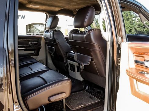 Used 2017 RAM 3500 Laramie Longhorn image 41