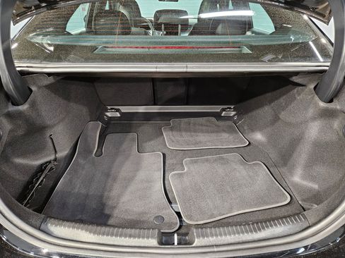 Used 2025 Mercedes-Benz C 300 Sedan w/ Winter Package image 18