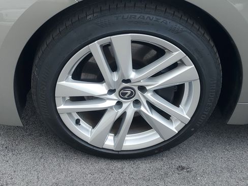 Certified 2023 Lexus IS 300 w/ Comfort Package image 5