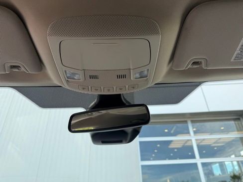 Used 2022 Ford Edge SEL image 20