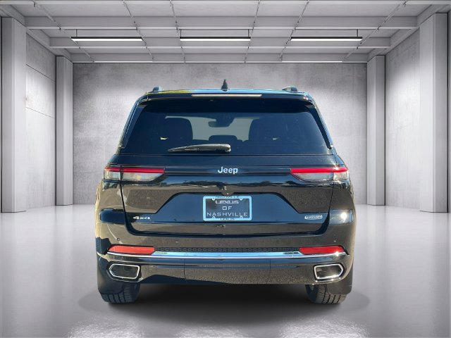 Used 2022 Jeep Grand Cherokee Overland AWD/4WD image 4