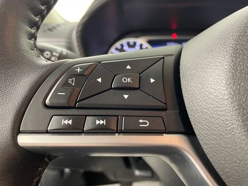 Used 2021 Nissan Sentra SV image 12