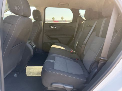 Used 2025 Chevrolet Blazer LT image 25
